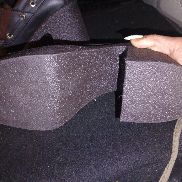 Stella McCartney Black Chunky Heeled Loafers - Picture 4 of 5